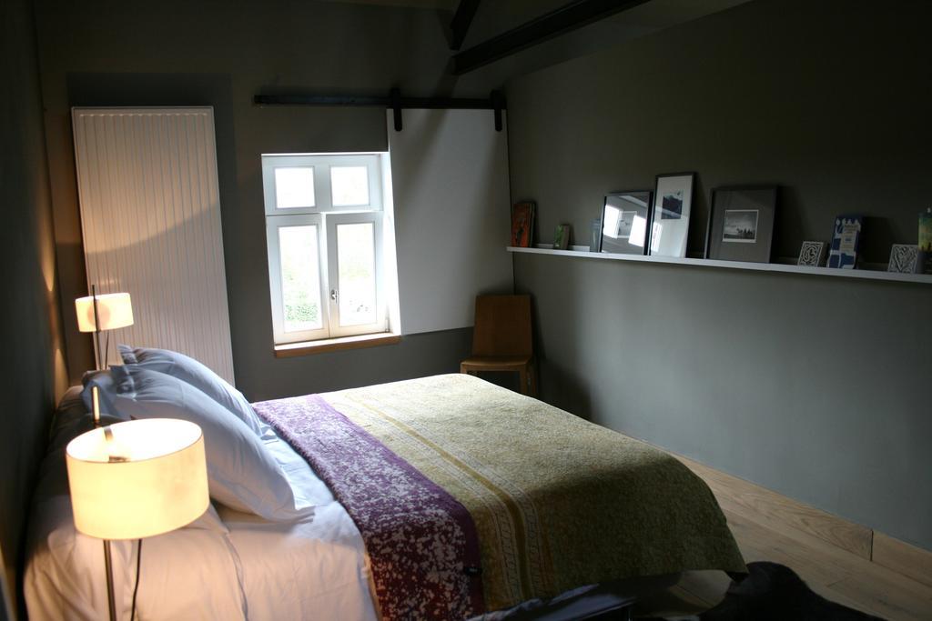 B&B La Chambre D'A Cote Aische-en-Refail Oda fotoğraf